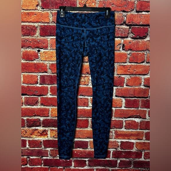 Lululemon full length leggings size 6 - Picture 1 of 7